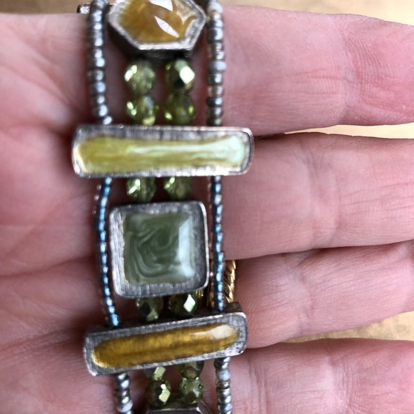Enamel and bead bracelet in shades of sage green and gold with tiny silver beads - Picture 2 of 7